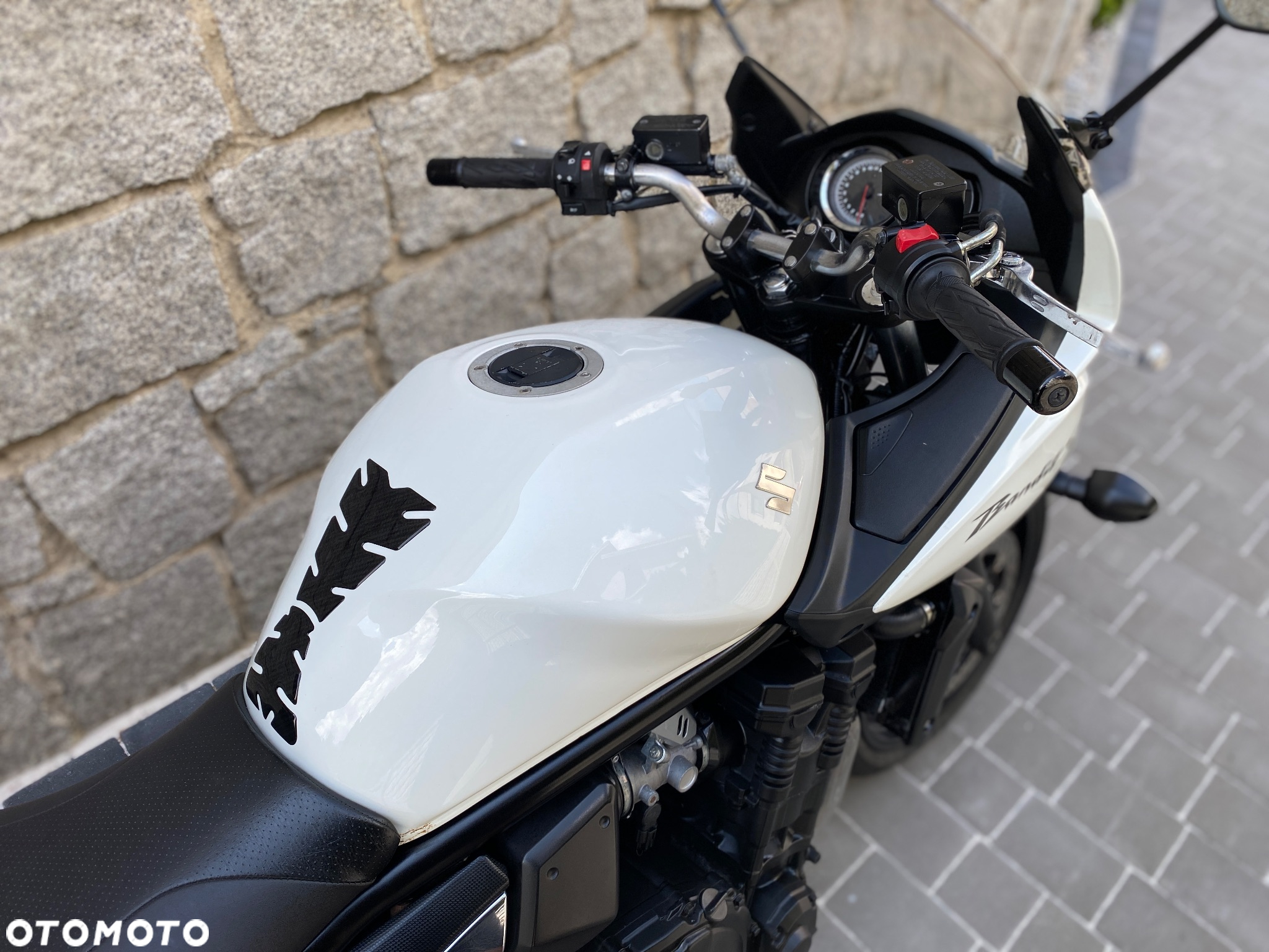 Suzuki Bandit - 11