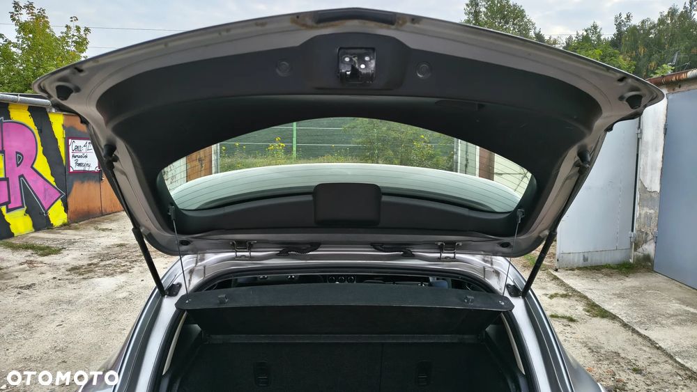 Mazda 3 1.6 Comfort - 21