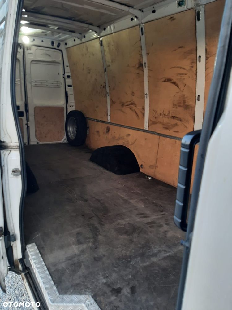 Iveco Daily - 12