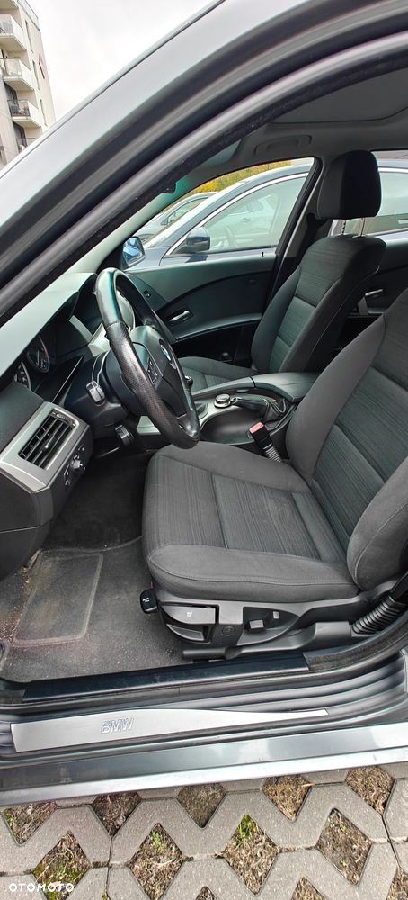 BMW Seria 5 520d - 14