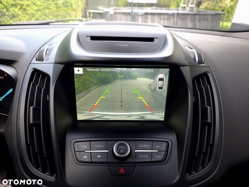 Ford Kuga 2.0 TDCi AWD Titanium - 11