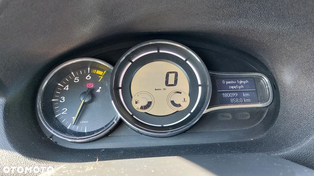 Renault Megane 1.6 16V 110 Dynamique - 10