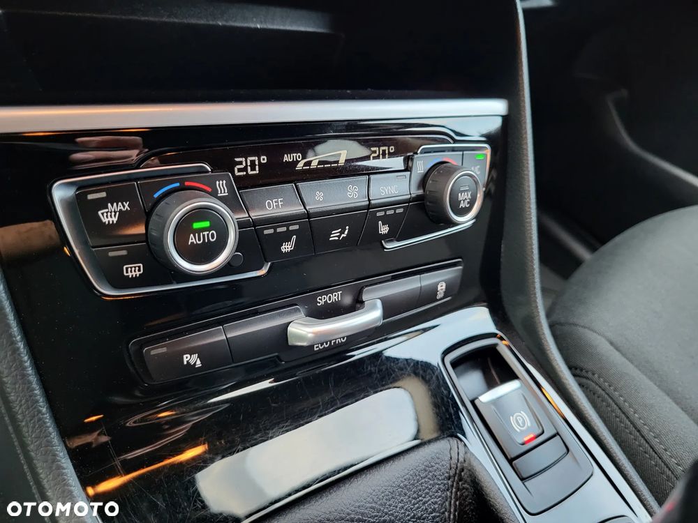 BMW Seria 2 216i GT Sport Line - 13
