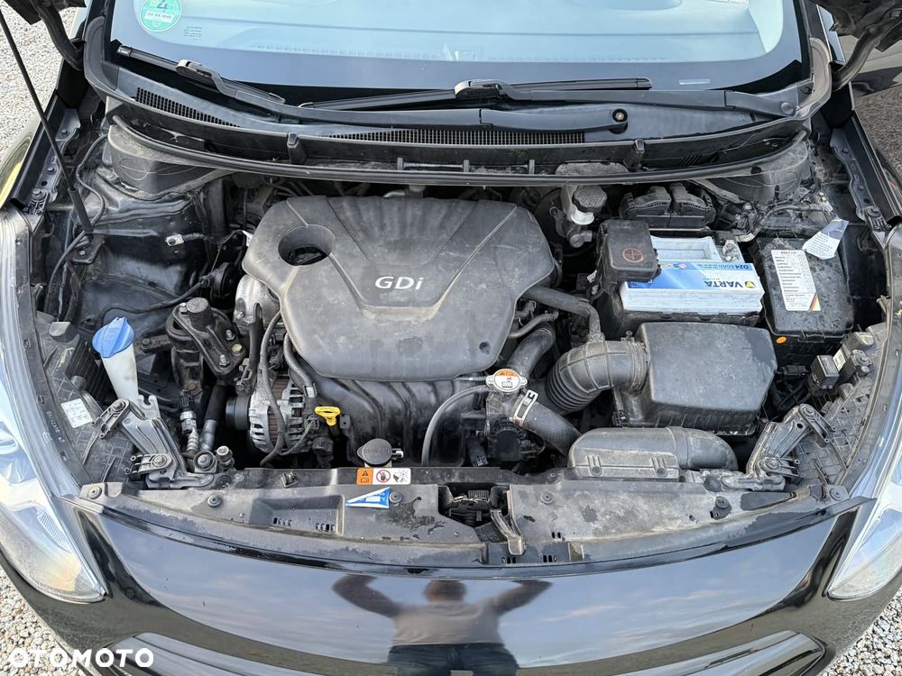 Hyundai i30 Kombi 1.6 GDi DCT Style - 34