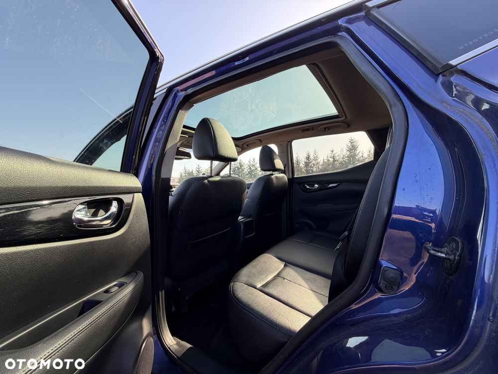 Nissan Qashqai 1.6 dCi 4x4 Tekna S&S - 12