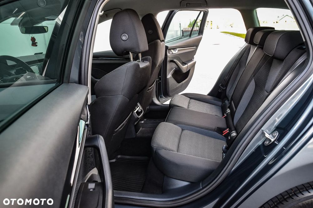 Skoda Octavia 1.0 TSI Ambition - 21