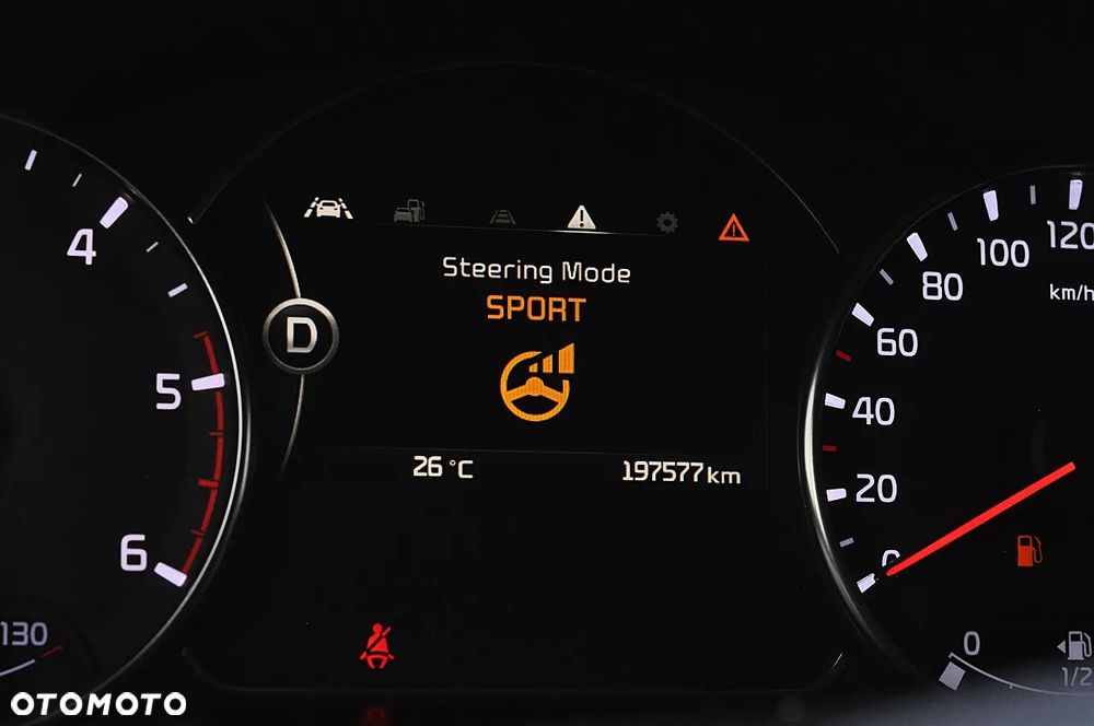 Kia Carens 1.7 CRDi XL - 24