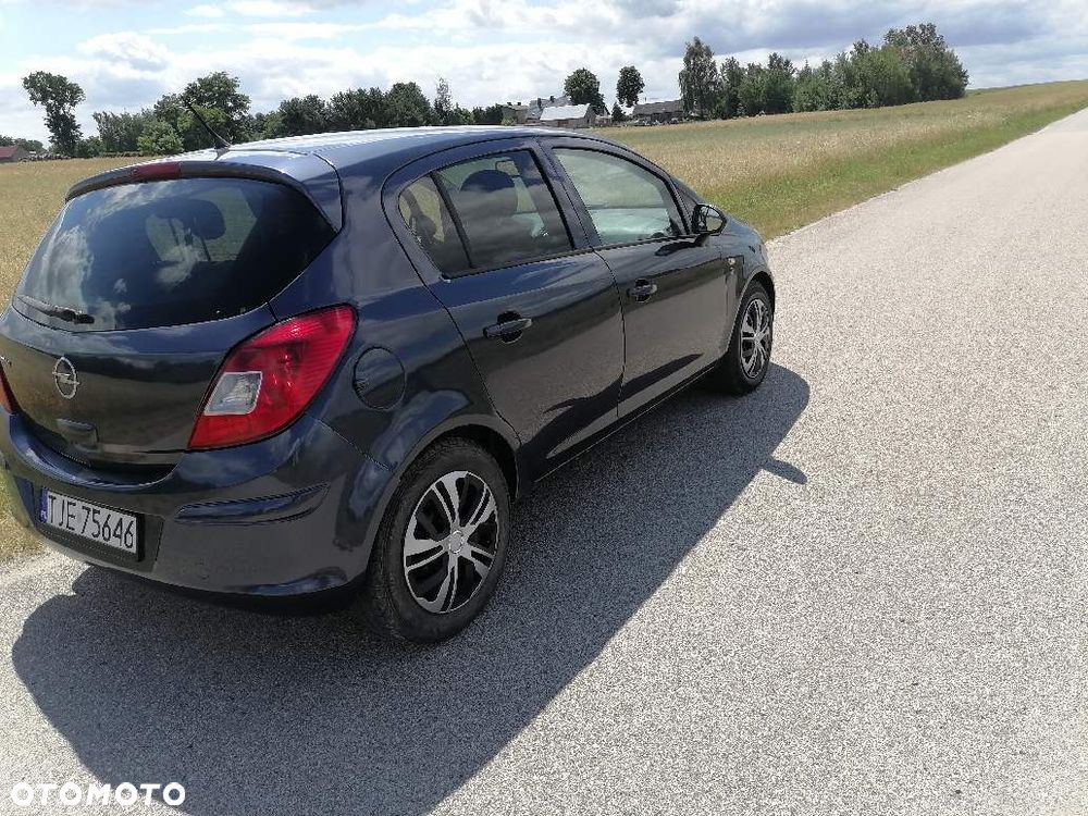 Opel Corsa - 3
