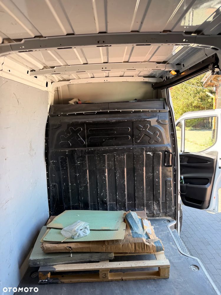 Iveco Daily - 10