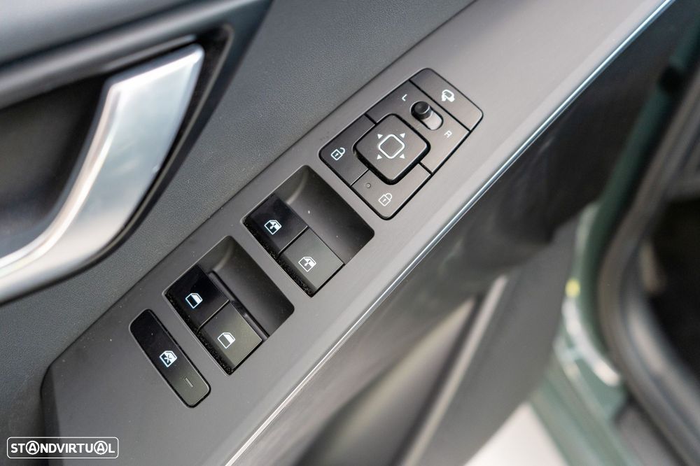 Kia Niro EV 64kWh Tech - 8