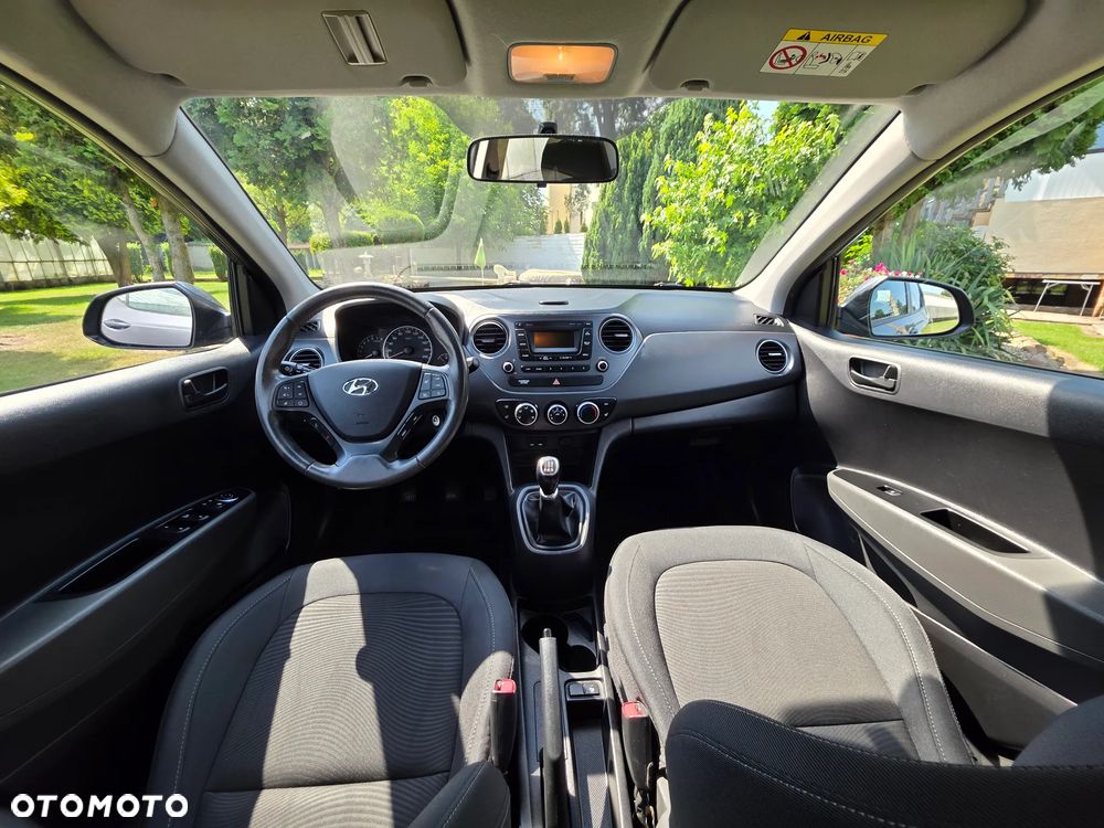 Hyundai i10 1.0 Premium - 10