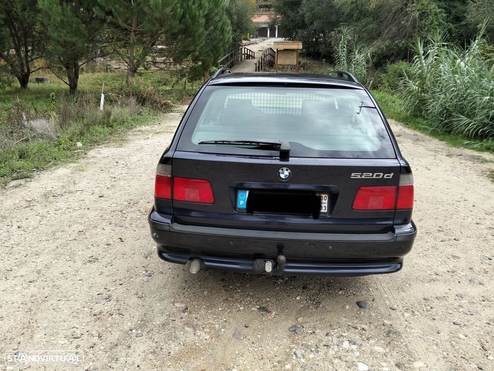 BMW 520 ver-d-touring-edition-fleet - 4