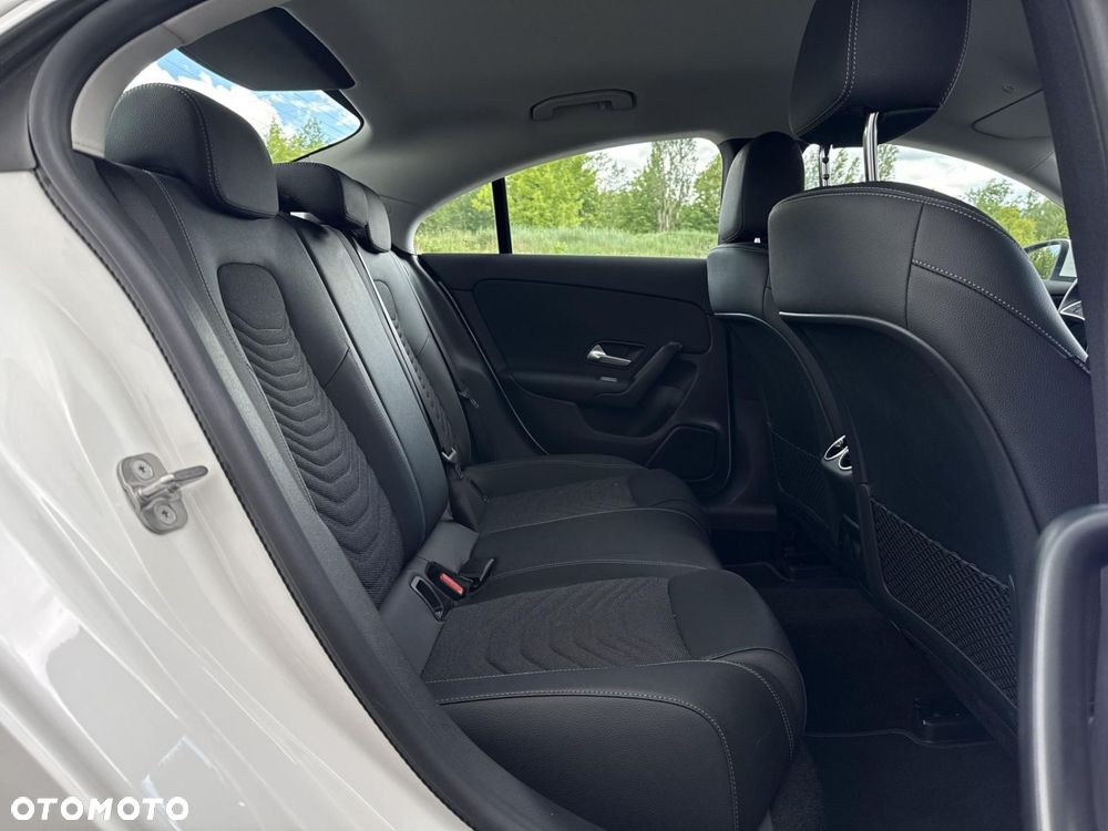 Mercedes-Benz CLA - 19