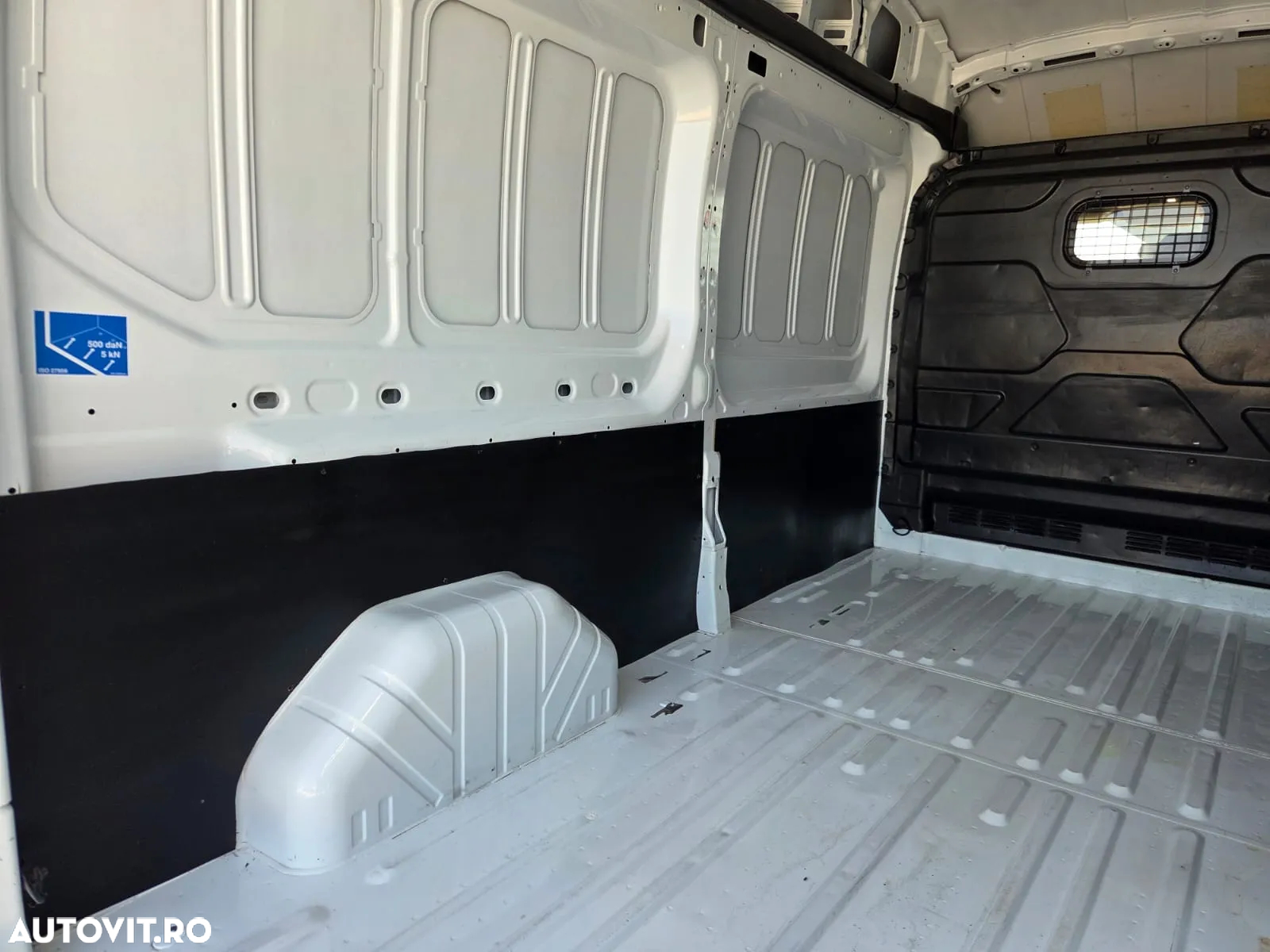 Ford Transit L3H3 - 12