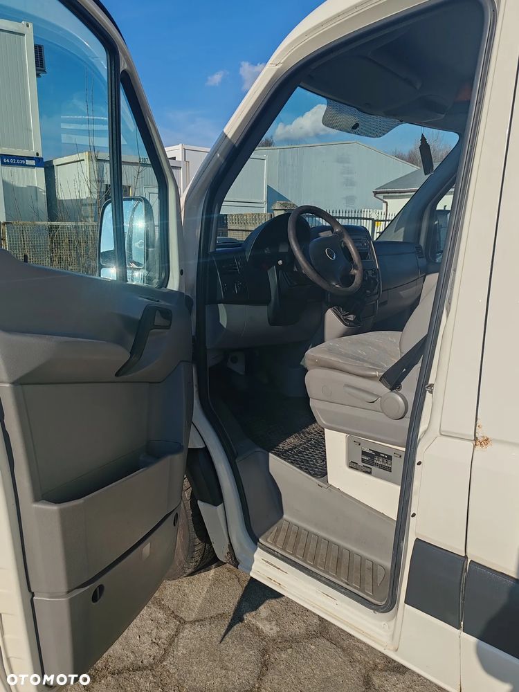 Volkswagen Crafter - 12