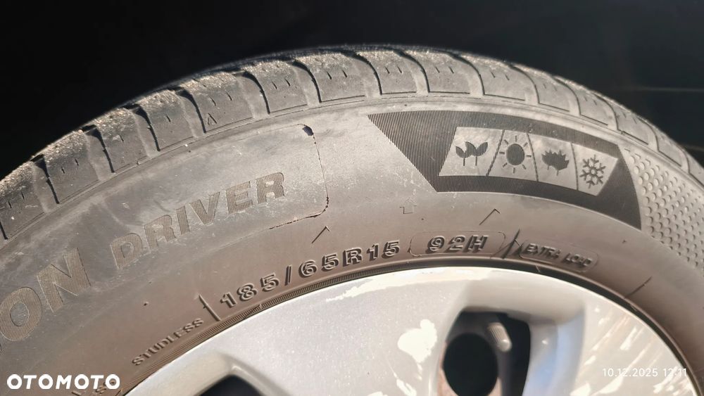 Opel Meriva 1.6 16V (Essentia) - 23