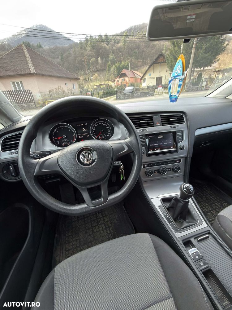 Volkswagen Golf 1.6 TDI BlueMotion Technology Trendline - 9
