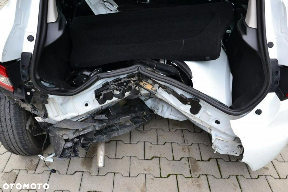 Renault Clio - 15