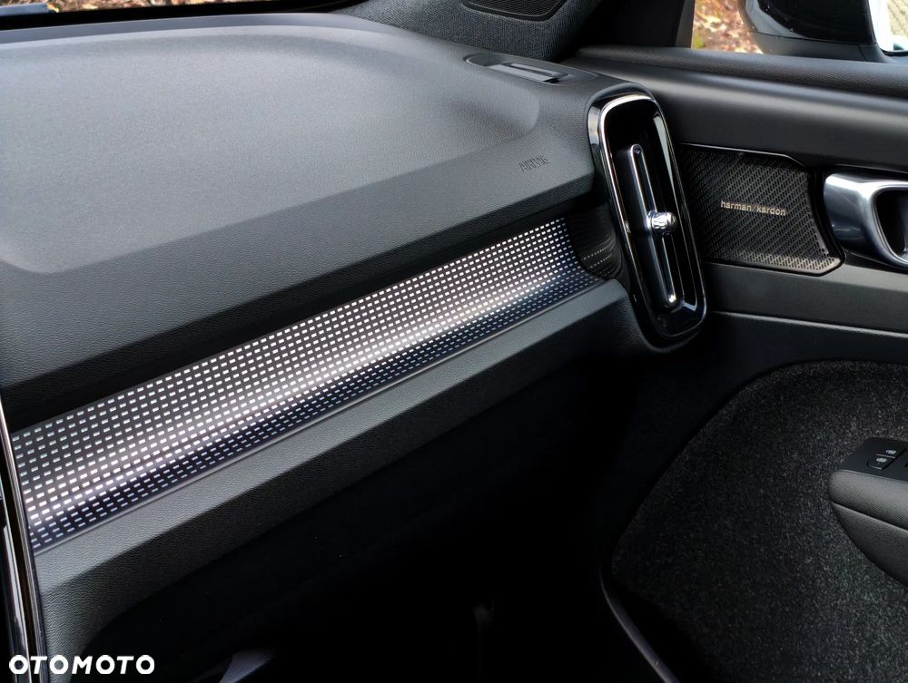 Volvo XC 40 T5 AWD Geartronic R-Design - 20