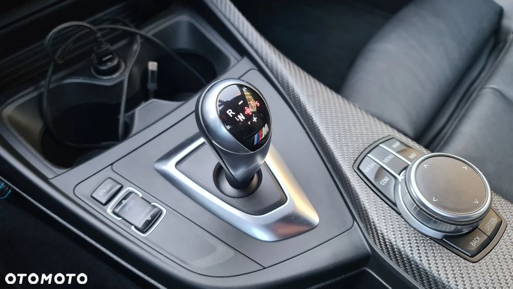 BMW M2 - 24