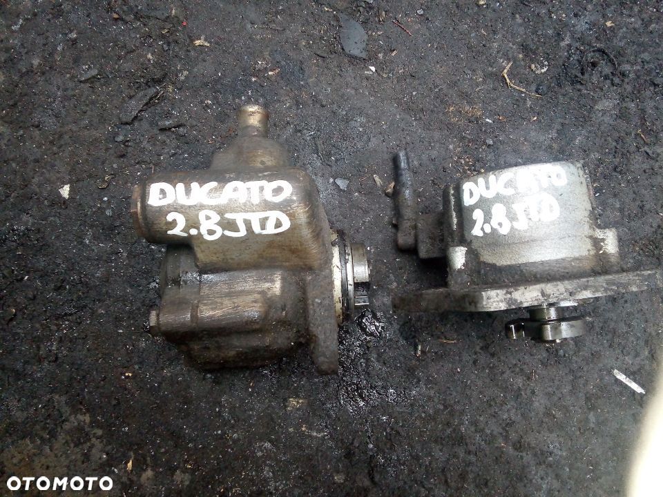 IVECO DAILY FIAT DUCATO master jumper boxer 2,5d 2,8d 2,5tdi  2,8htd hdi pompa wspomagania pompa vacum - 1