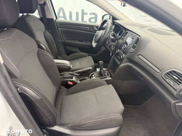 Renault Megane ENERGY TCe 100 LIFE - 12
