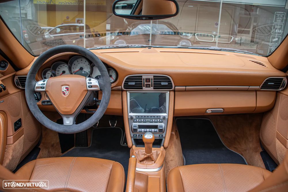 Porsche 911 (997) Targa 4S - 16