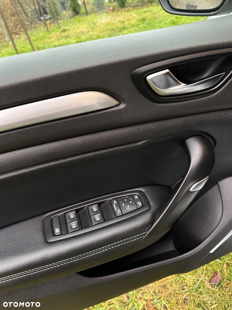 Renault Megane 1.6 dCi Bose - 12