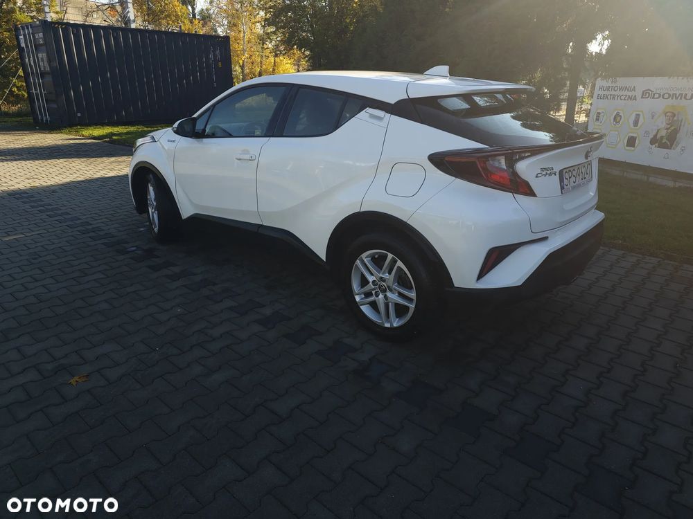 Toyota C-Hr 2021 photo 4