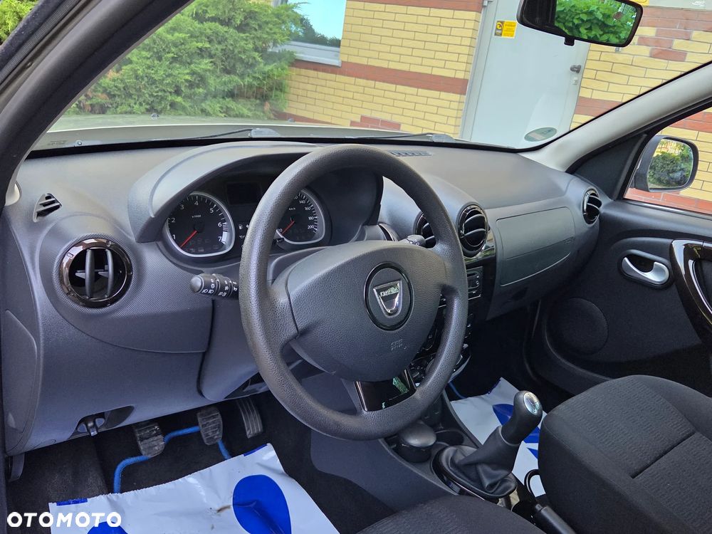 Dacia Duster 1.6 16V 4x2 Laureate - 6