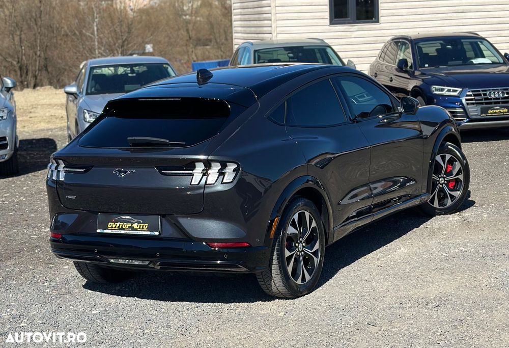 Ford Mustang Mach-E AWD Extended Range 258 kW Premium - 13