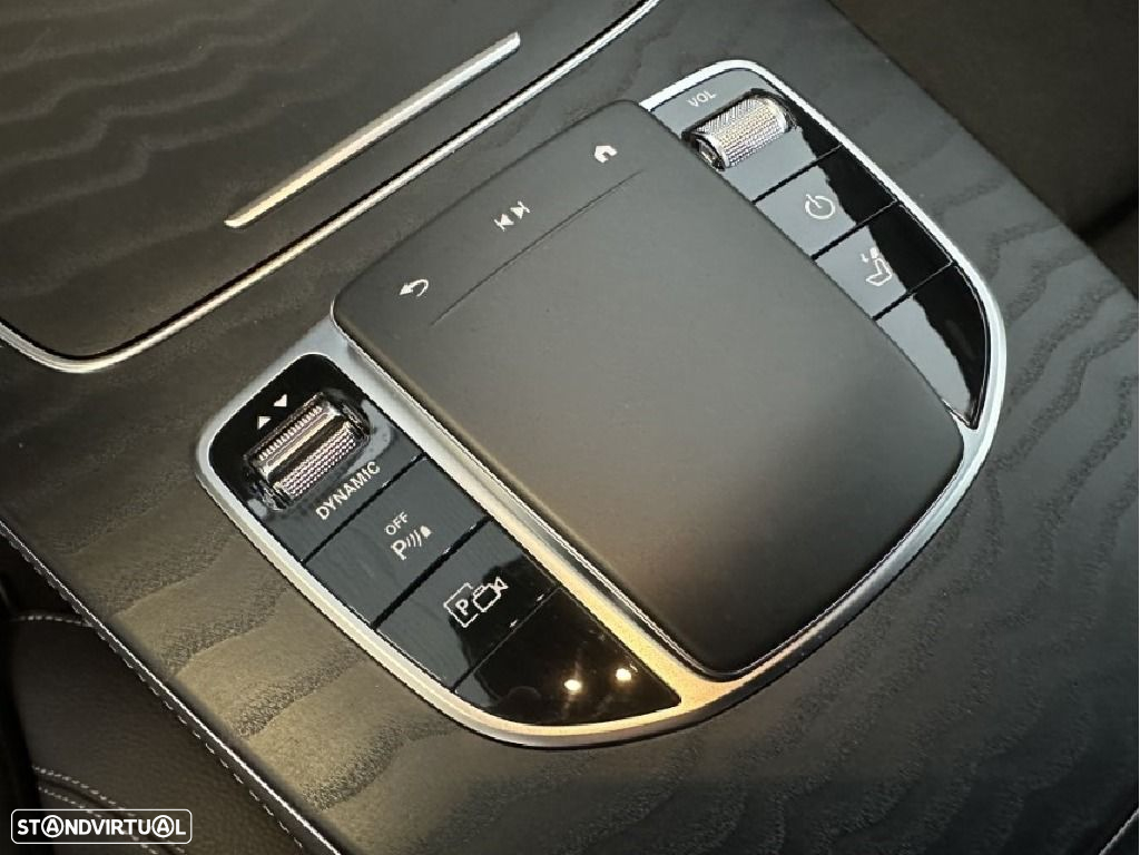 Mercedes-Benz E 300 - 16