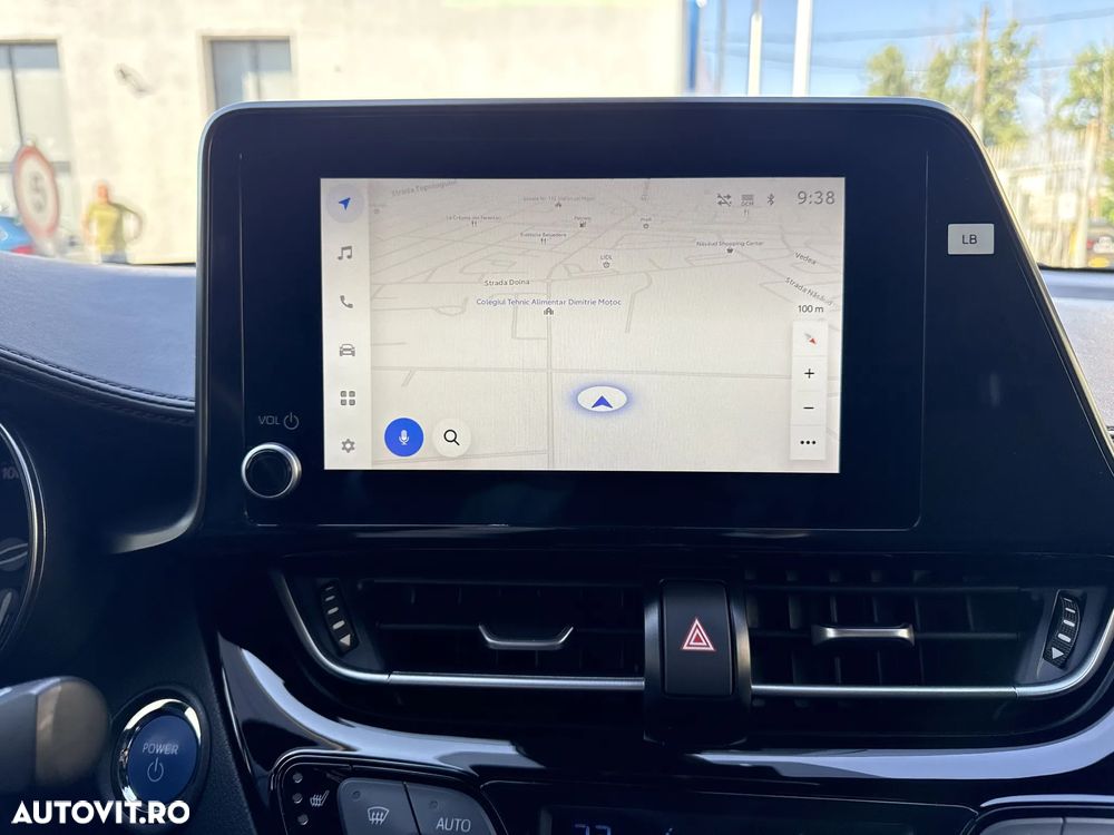 Toyota C-HR - 21