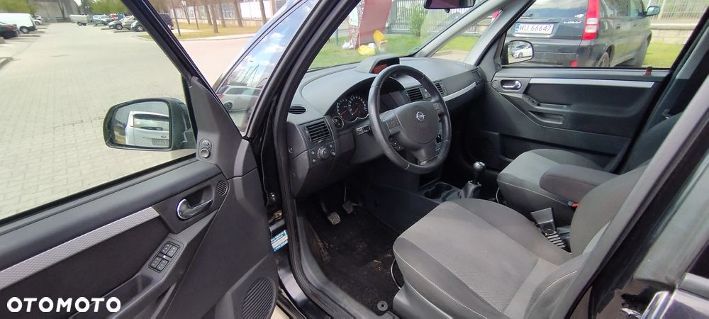 Opel Meriva - 9