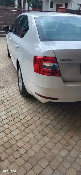 Skoda Octavia 1.2 TSI Ambition - 4