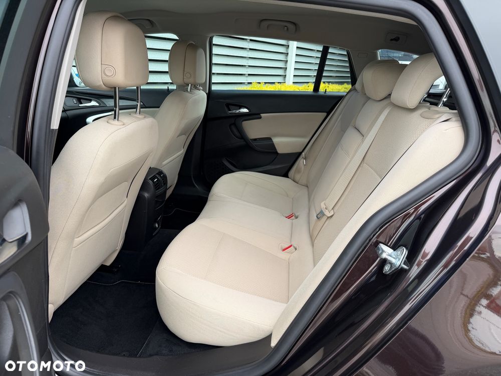 Opel Insignia 1.6 T Edition S&S - 26