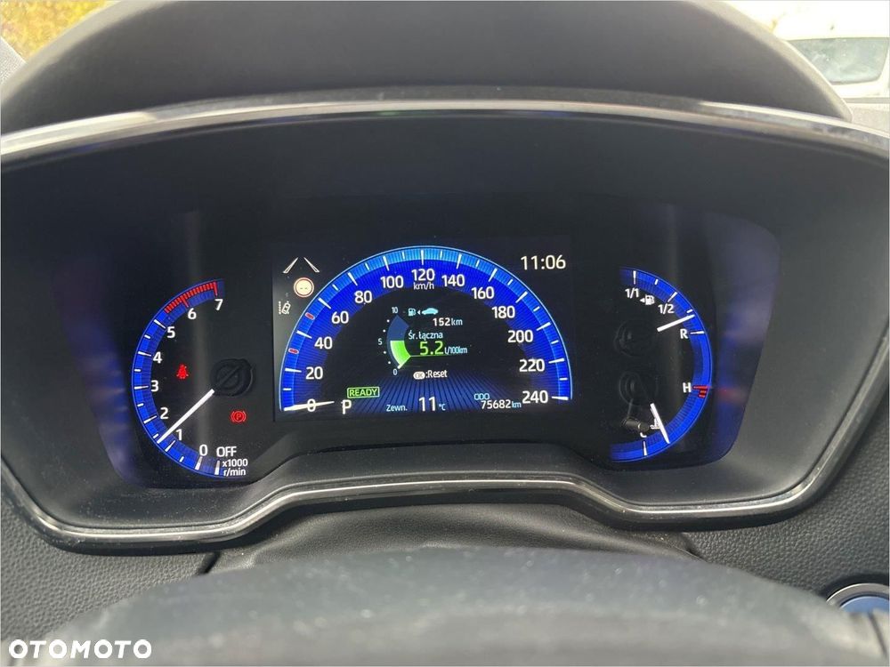 Toyota Corolla 1.8 Hybrid Comfort - 13