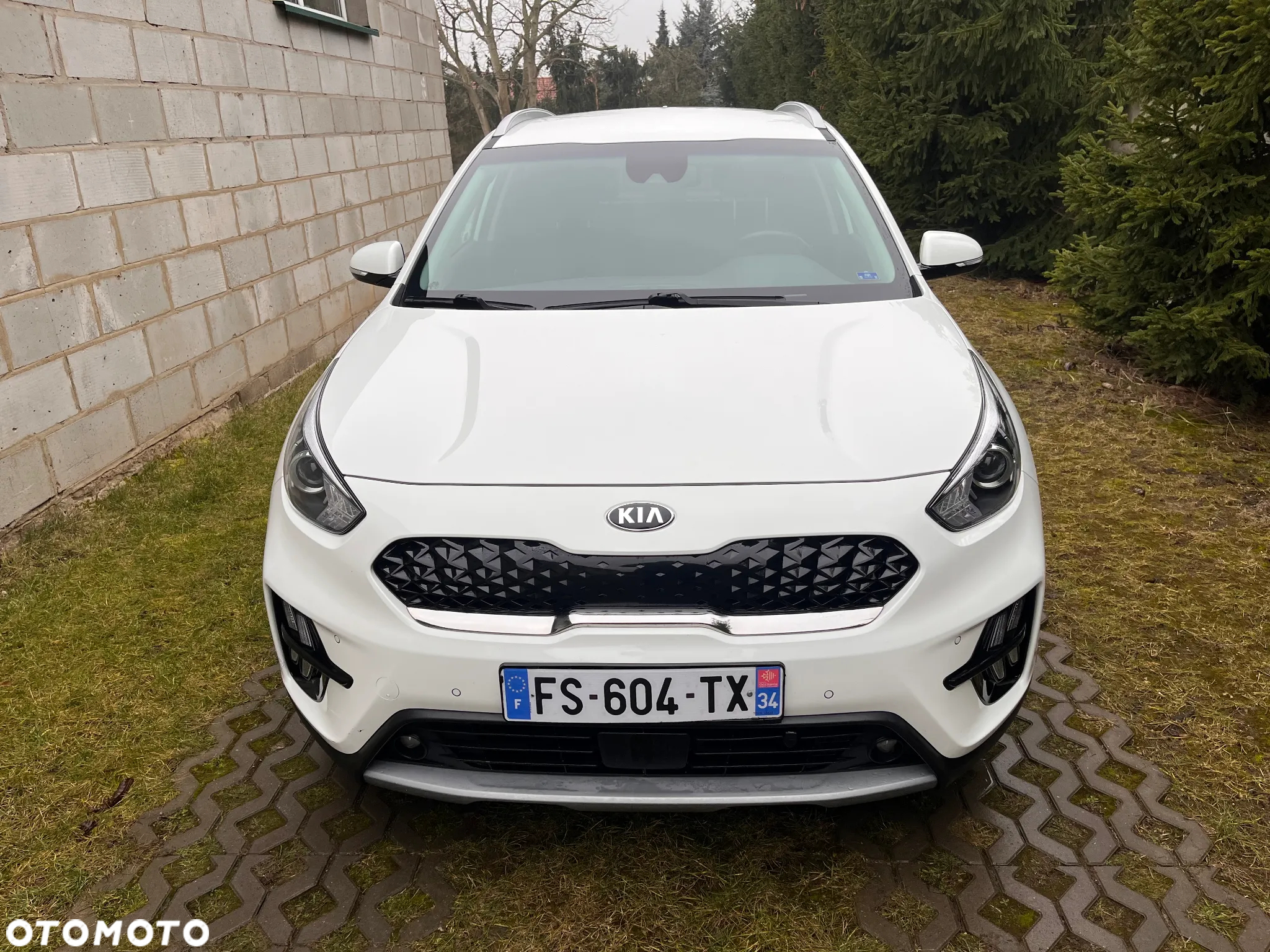 Kia Niro - 12