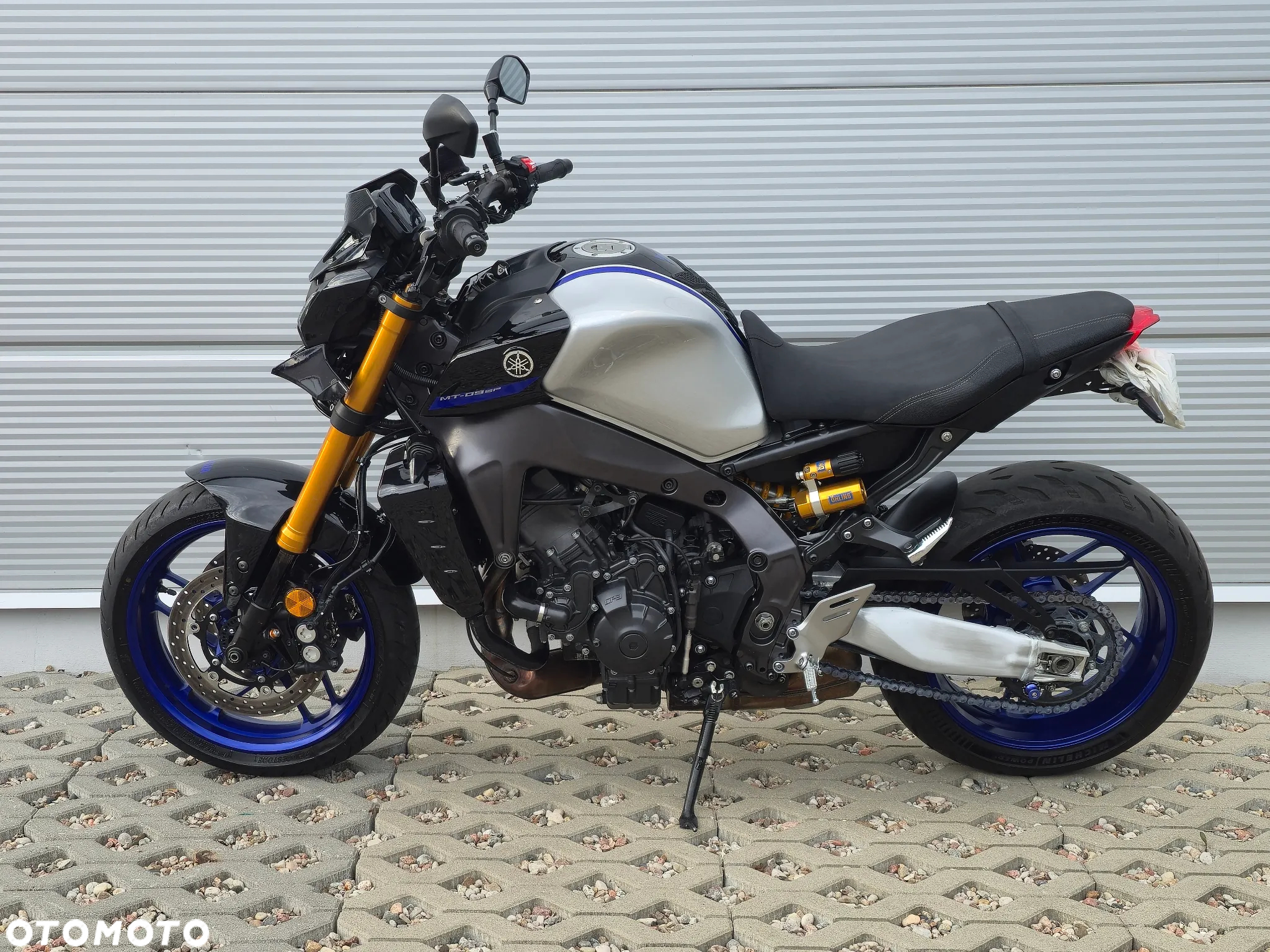 Yamaha MT - 16