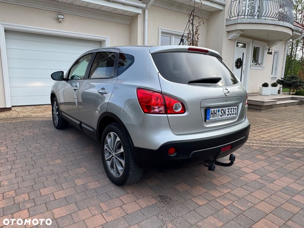 Nissan Qashqai - 4