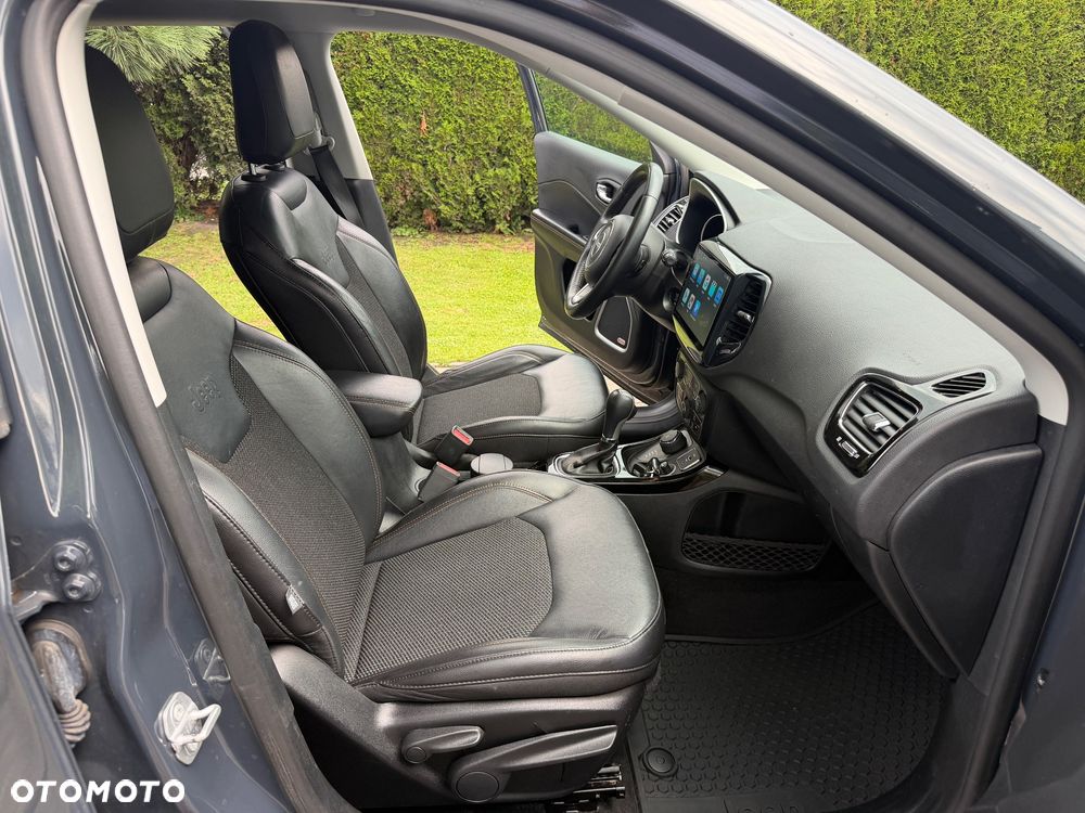 Jeep Compass 1.4 TMair Limited 4WD S&S - 33