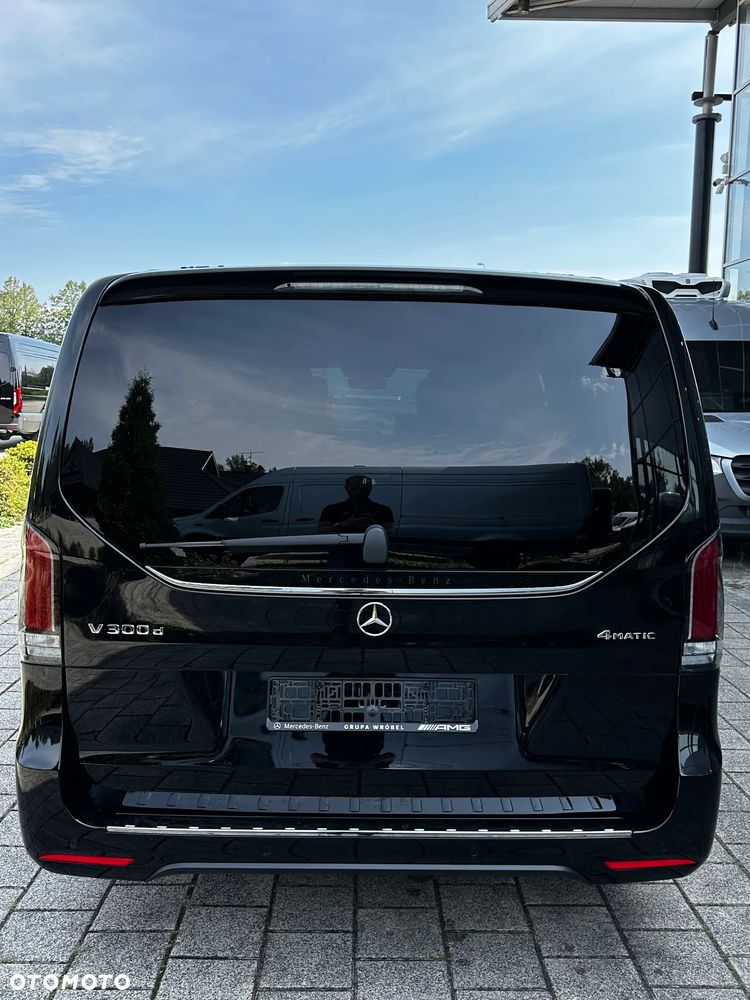 Mercedes-Benz Klasa V 300 d 4-Matic 9G-Tronic Exclusive (ekstra d³) - 4