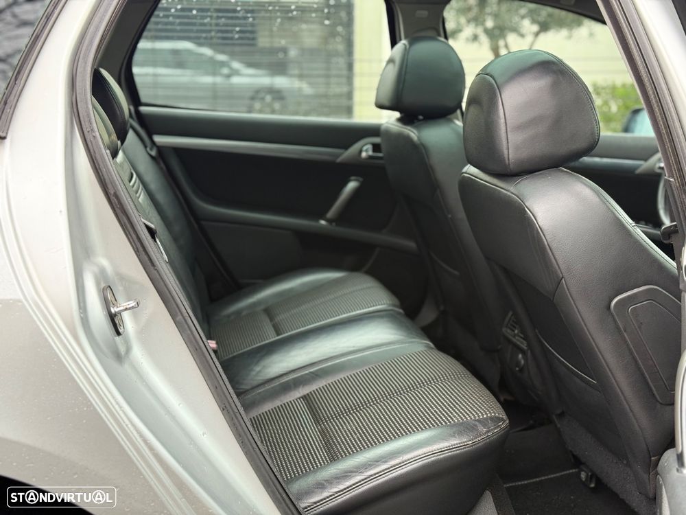 Peugeot 407 SW 2.0 HDi Sport - 10