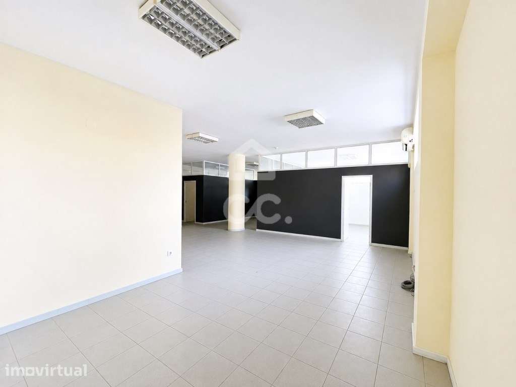 Loja com 117 m² em Vila Nova de Famalicão - Grande imagem: 2/12