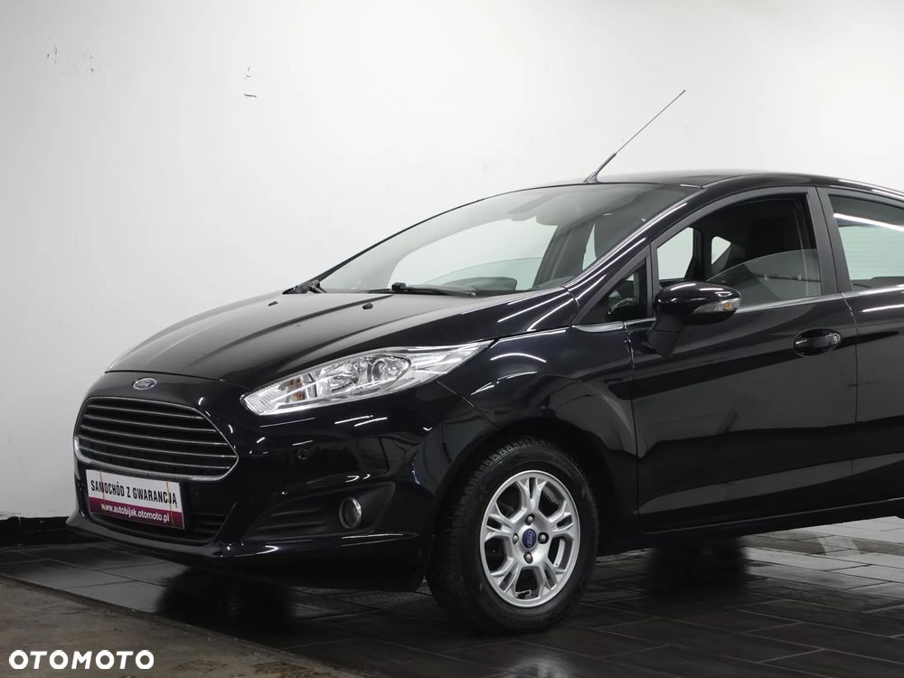 Ford Fiesta 1.5 TDCi Celebration - 15