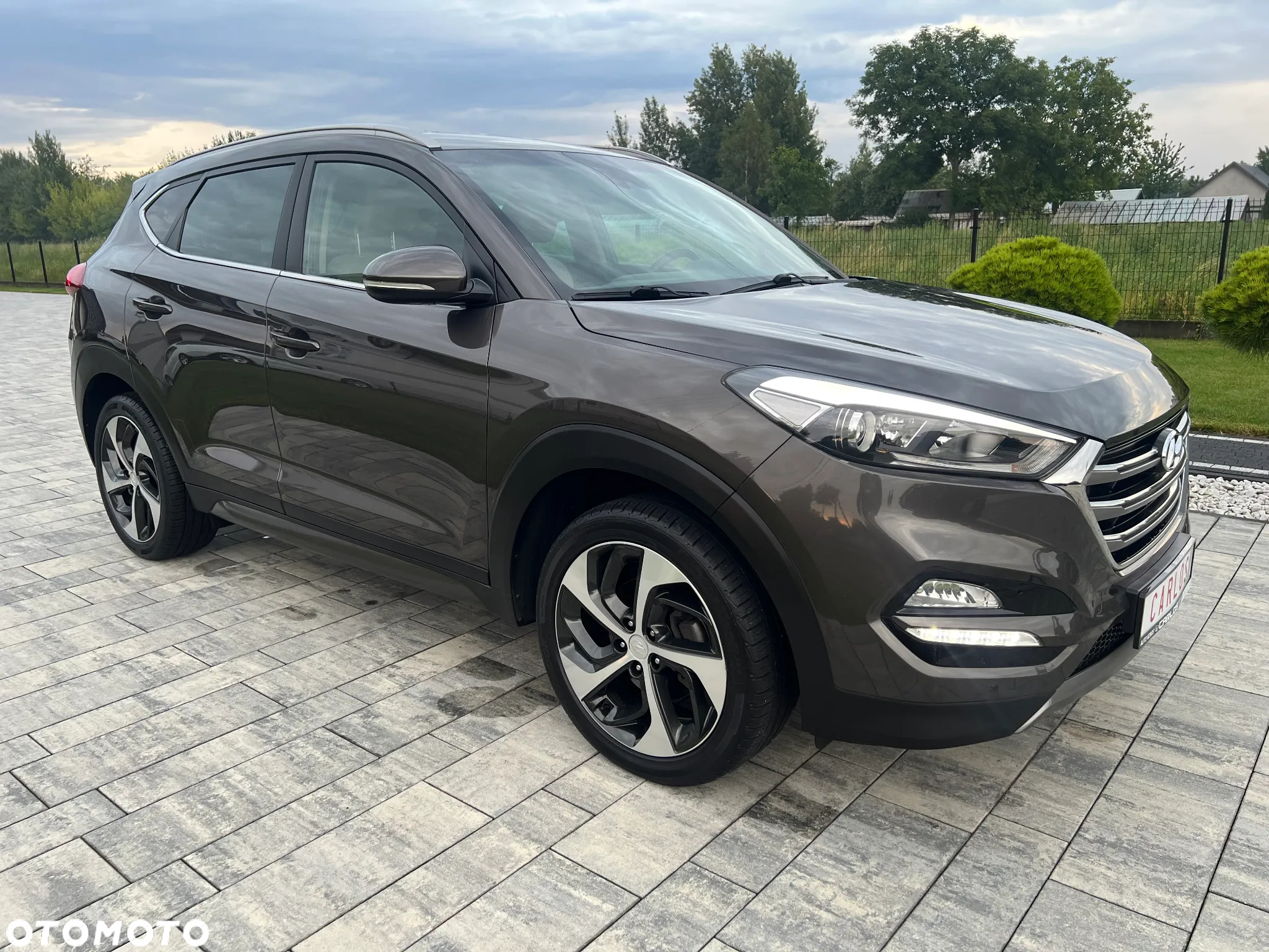 Hyundai Tucson blue 1.7 CRDi 2WD Advantage - 12