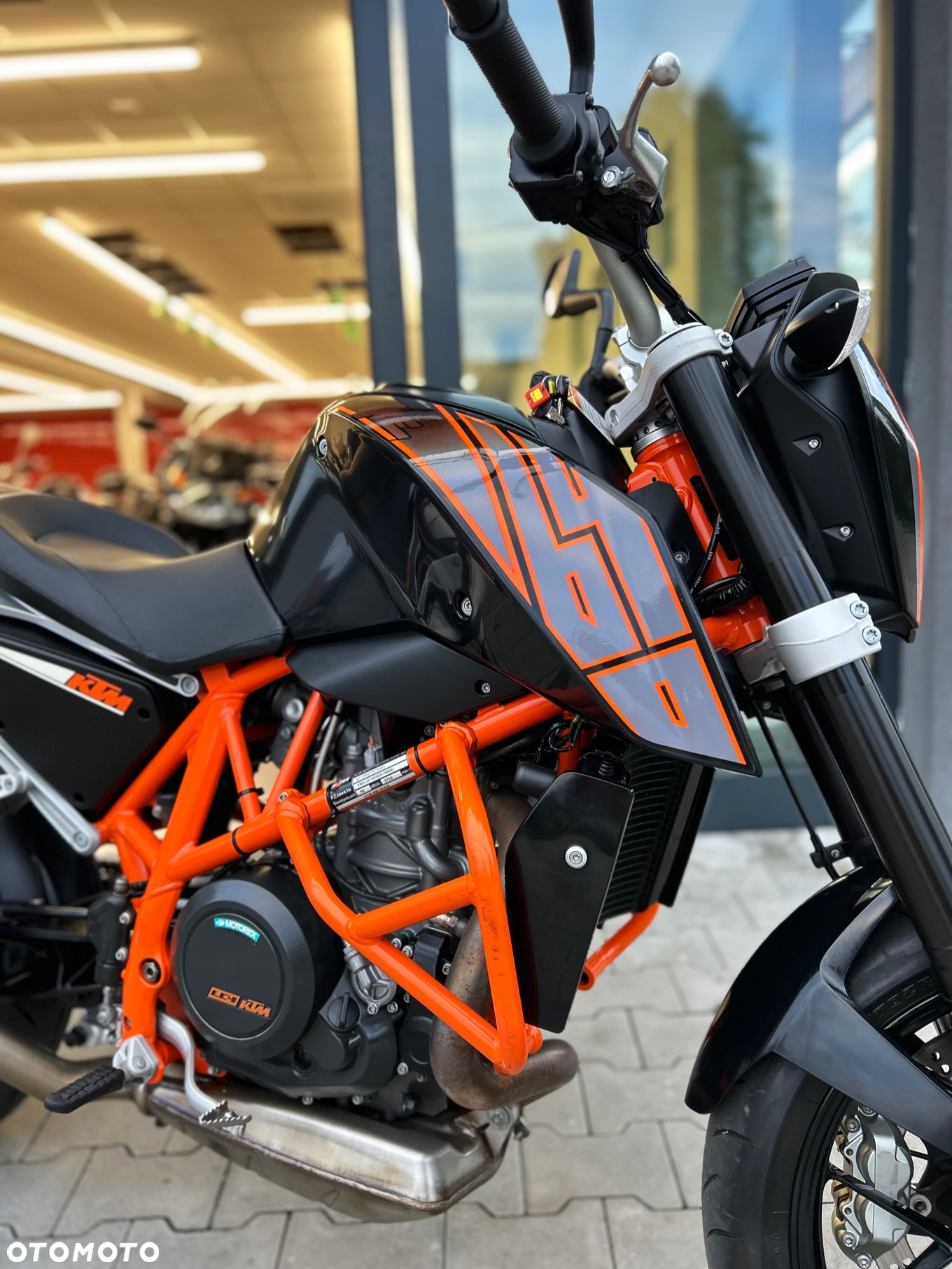 KTM Duke - 11