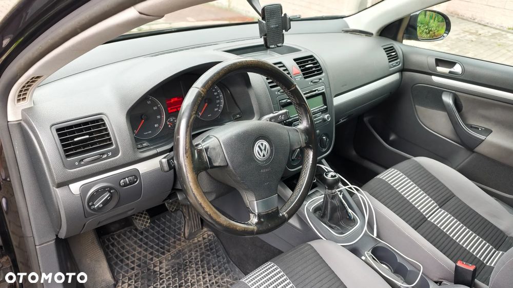 Volkswagen Jetta 1.4 TSI Comfortline - 17