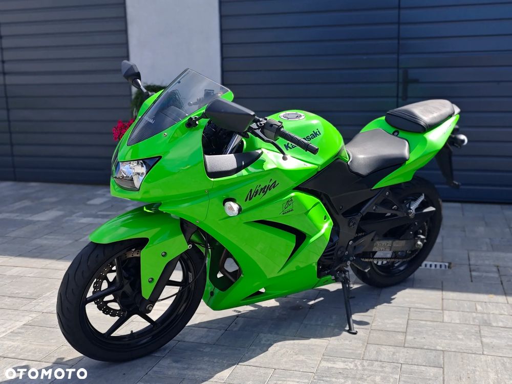 Kawasaki Ninja 250R - 26