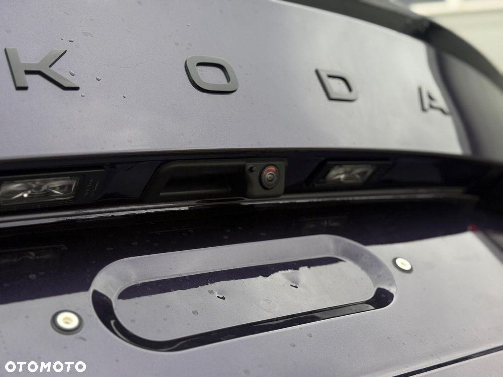 Skoda Octavia 2.0 TSI RS DSG - 29